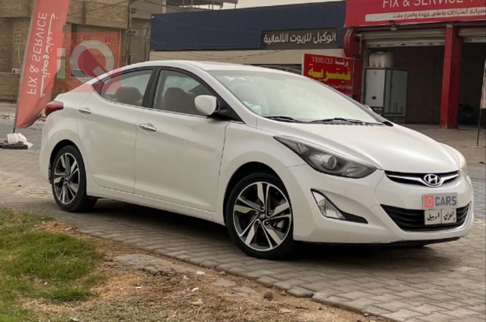 Hyundai Elantra